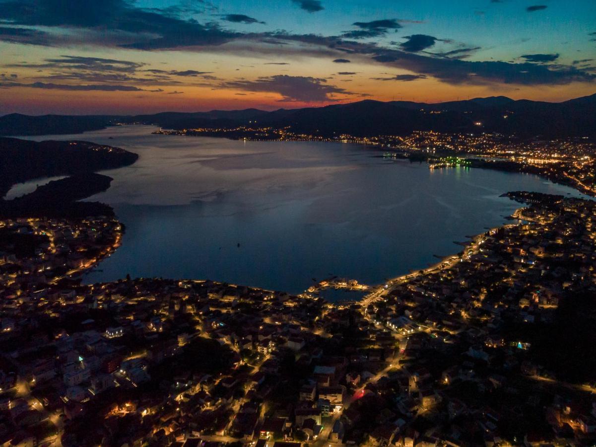 Villa Mihaela Trogir Eksteriør bilde