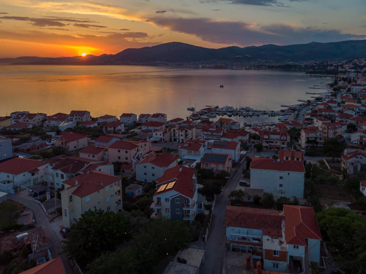 Villa Mihaela Trogir Eksteriør bilde